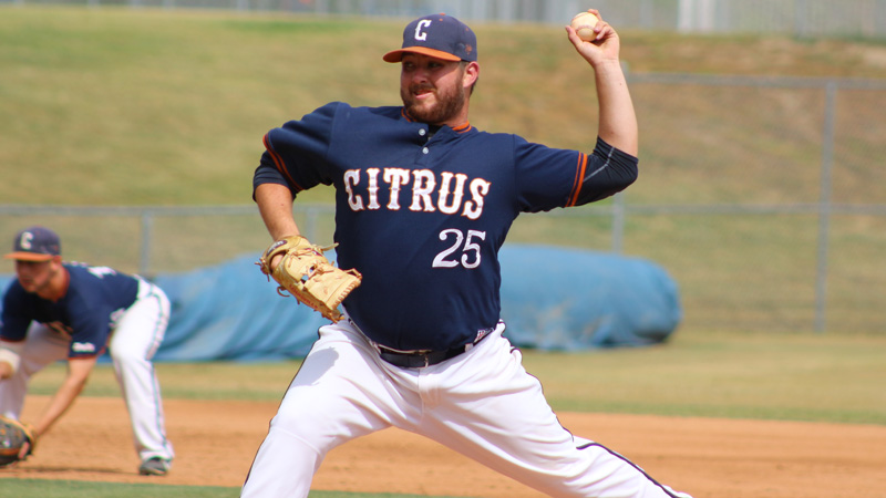 Sophomore Aaron Bernal tossed an eight-inning, four hitter on Tuesday afternoon, helping the Owls snap a four game slide. Photo By: Mykenna De Avila