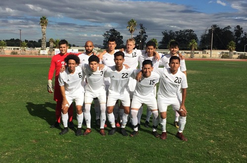 Men's Soccer Drops a Close One at Oxnard