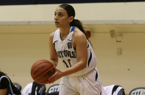 Sophomore Sarah Rebibo became the second Owl to sign a scholarship offer this season, when she inked with Chico State this past week. Photo By: Jerrika Ramirez.