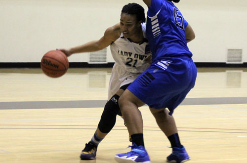 Sophomore Bobbie Johnson had seven points, seven assists, and 16 rebounds in Citrus' loss to Santa Monica. Photo By: Halayna De Avila