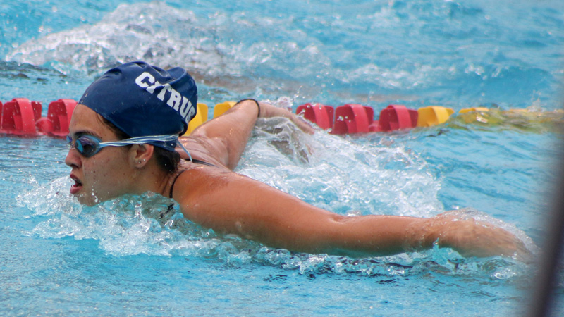Freshman Marissa Kasnetsis had the highest individual finish by an Owl at the first day of the 2016 WSC Championships. Photo By: Richard Quinton