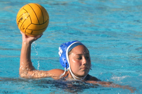 Sophomore Candelaria Baca finished out the season with eight goals for the Owls at the WSC Championships. Photo By: Robert Lopez